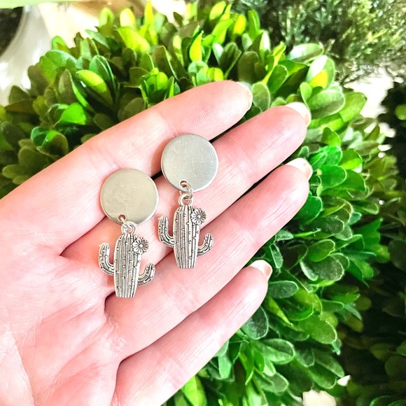 Silver Cactus Earrings - Picture 3 of 4